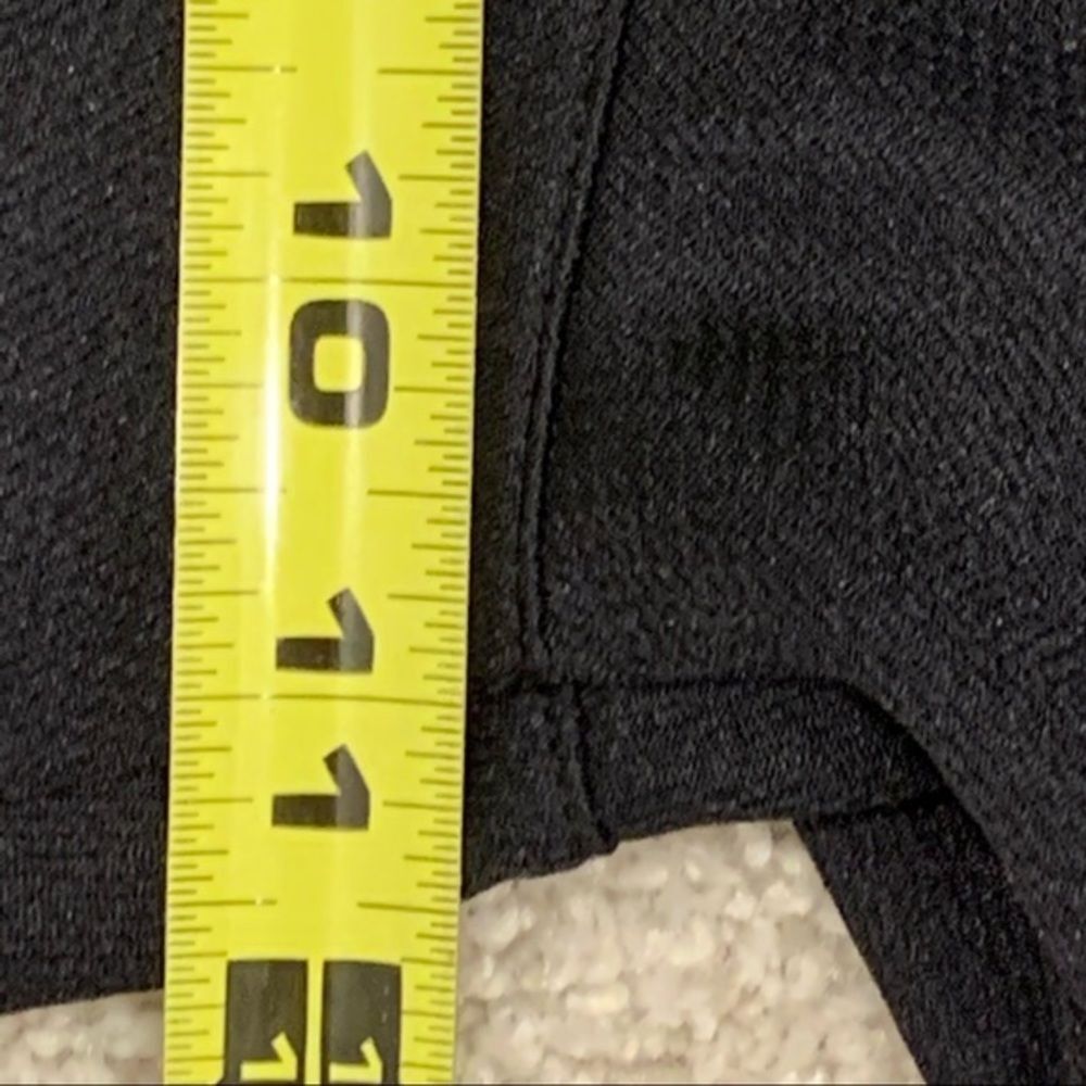 Adidas Black‎ Athletic Capris M - Picture 7 of 9